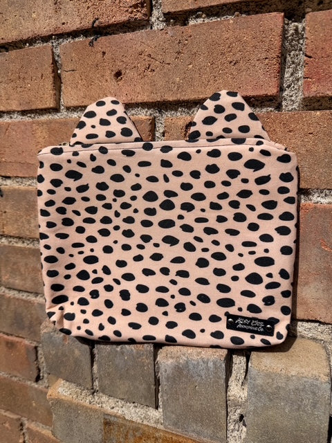 Alley Spot Zipper Bag