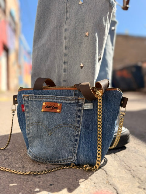 The original Levi Switch Up Bag