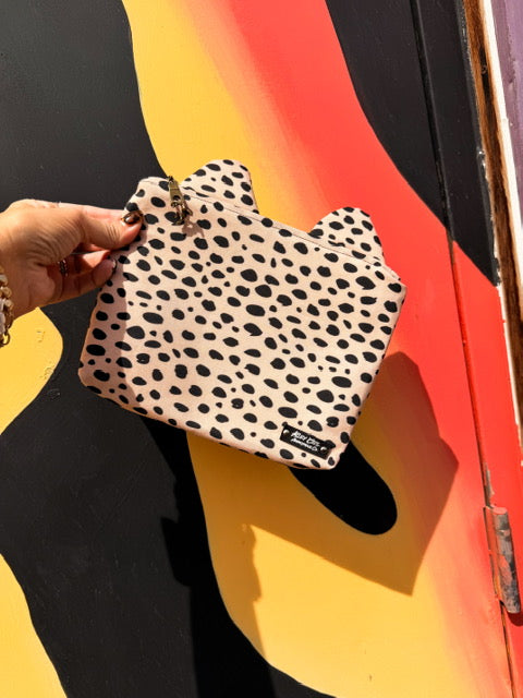 Alley Spot Zipper Bag